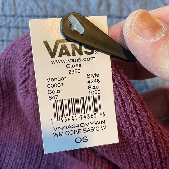 VANS - Burgundy Knit Beanie, One Size Fits Most, NWT - Picture 3 of 7